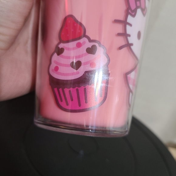 Zak Hello Kitty reusable cup tumbler with straw - Picture 7 of 12